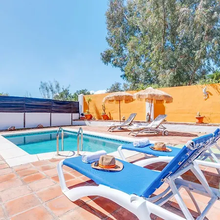Casa Perez - Family With Pool